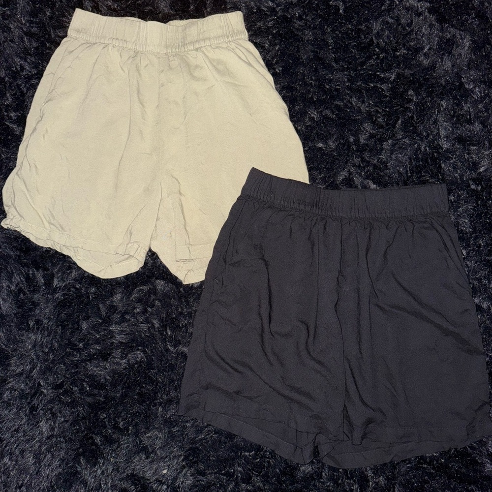 H&M Black and Olive Green Shorts